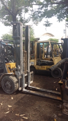 Forklift   6.0 mm. 3.0 Tons Diesel S4S เสา 3 ตอน ยางตัน ทำสีให้ใหม่