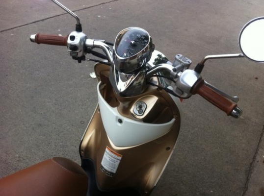 Yamaha Fino ขาว น้ำตาลทอง สวย เครื่องดี พร้อมใช้ทุกระบบ