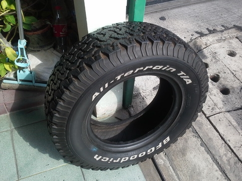 BF All USA. 245/70/16 ปี09 สวยๆ  มีเส้นเดียว