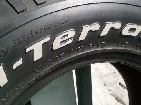 BF All USA. 245/70/16 ปี09 สวยๆ  มีเส้นเดียว