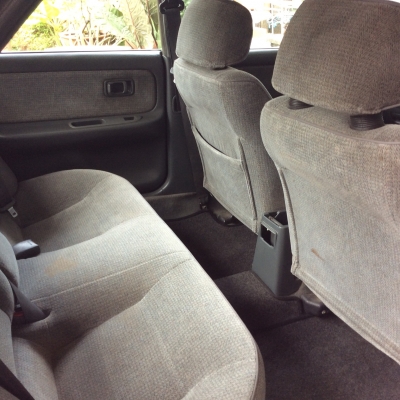 นิสสันพรีเซีย รถมือเดียว ออกห้าง