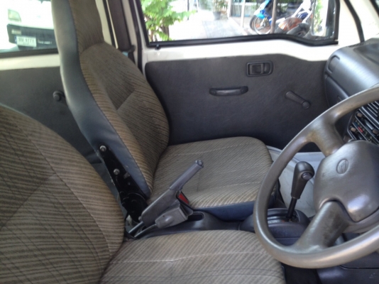 ขายรถกระป้อตู้ เครื่อง 1300 ออโต้ ขายรถกระป้อตู้ เครื่อง 1300 ออโต้