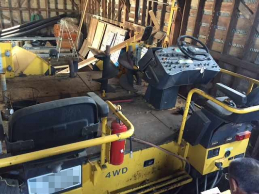 SUMITOMO HA60W-3 #A60A2 ปี2001  ท้ายใหญ่ยืดออก 6 เมตร กำลังถึงไทยเร็วๆนี้ ใครหาอยู่ติดต่อมาได้เลยครับ