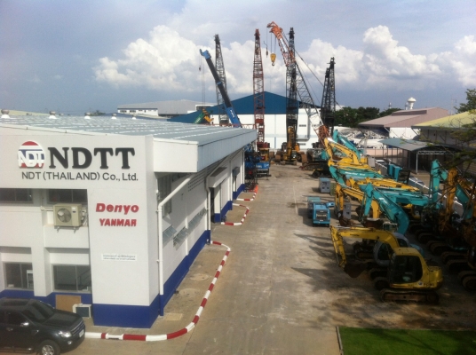 SUMITOMO HA60W-3 #A60A2 ปี2001  ท้ายใหญ่ยืดออก 6 เมตร กำลังถึงไทยเร็วๆนี้ ใครหาอยู่ติดต่อมาได้เลยครับ