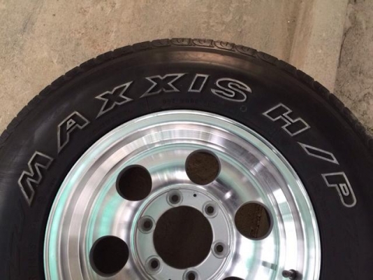 ขายล้อแมคขอบ 15 ลายหยดน้ำ สภาพสวยมากๆ พร้อมยาง.maxxis bravo 30-9.5-15