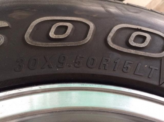 ขายล้อแมคขอบ 15 ลายหยดน้ำ สภาพสวยมากๆ พร้อมยาง.maxxis bravo 30-9.5-15