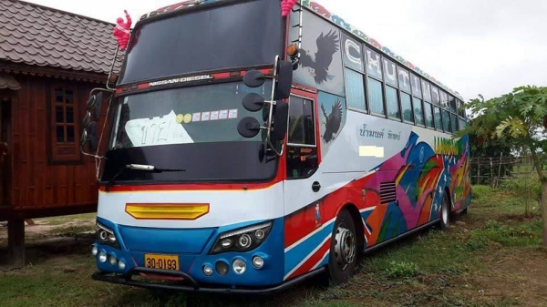 ขายรถบัส 41ที่นั่ง เครื่องเสียงพร้อม สภาพสว เล่มทะเบียนพร้อมโอน