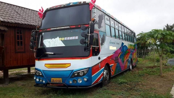 ขายรถบัส 41ที่นั่ง เครื่องเสียงพร้อม สภาพสว เล่มทะเบียนพร้อมโอน