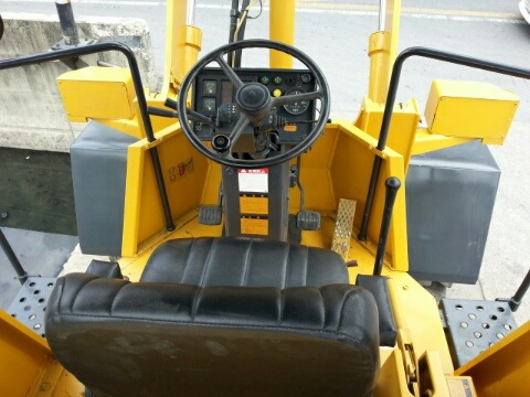 รถตักล้อยาง WA100-1-3XXXX