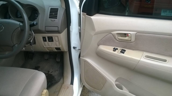 ขาย VIGO 2.5 ปี 2005/2548 เครื่องดี คัสซีสวย กระจกไฟฟ้า แอร์ พาวเวอร์ครบ ทะเบียนพร้อมโอน ขาย VIGO 2.5 ปี 2005/2548 เครื่องดี คัสซีสวย กระจกไฟฟ้า แอร์ พาวเวอร์ครบ ทะเบียนพร้อมโอน