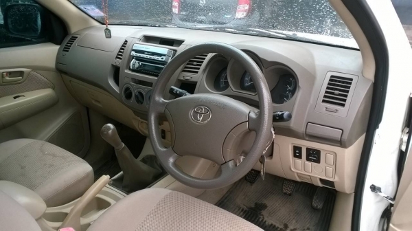 ขาย VIGO 2.5 ปี 2005/2548 เครื่องดี คัสซีสวย กระจกไฟฟ้า แอร์ พาวเวอร์ครบ ทะเบียนพร้อมโอน ขาย VIGO 2.5 ปี 2005/2548 เครื่องดี คัสซีสวย กระจกไฟฟ้า แอร์ พาวเวอร์ครบ ทะเบียนพร้อมโอน