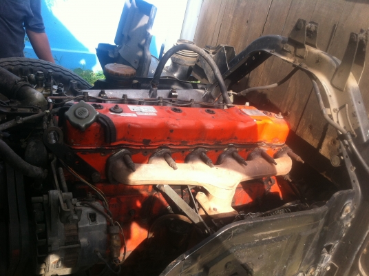 รถ6ล้อยาว ร็อกกี้175 แรง กระบะยาว 6.2เมตร