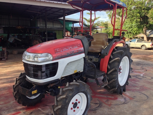 รถไถนั่งขับยันมาร์EF352T 4WDพร้อมผาน5