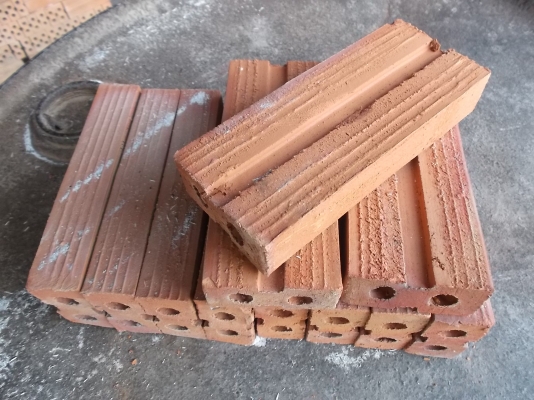 อิฐมอญ อิฐเครื่อง ราคา70สต.มาจากผู้ผลิตโดยตรง