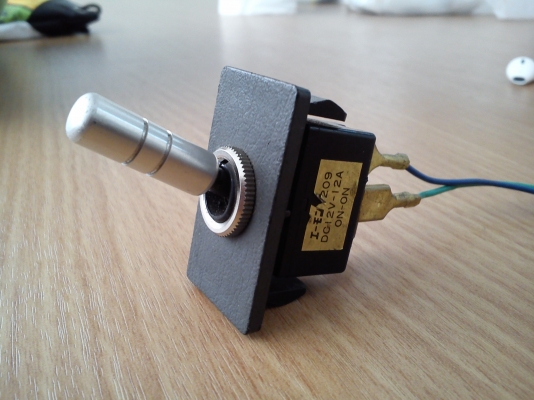 สวิตช์ เปิด ปิด แบบก้านโยก แท้จากญี่ปุ่น