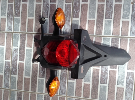 ธารนนทบุรี//ขายท้ายเดิม honda crf 250 ปี 2013 ราคา 3,500 บาท