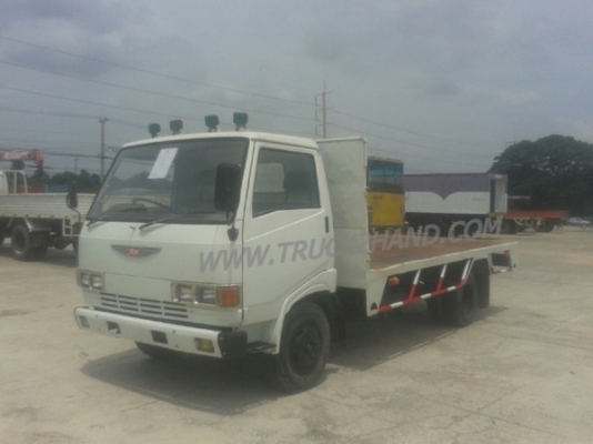 รถบรรทุก 6 ล้อ HINO พื้นเรียบ รุ่นFB กระบะยาว 5 เมตร