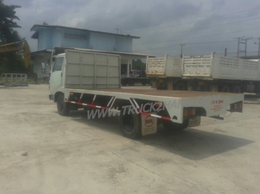 รถบรรทุก 6 ล้อ HINO พื้นเรียบ รุ่นFB กระบะยาว 5 เมตร