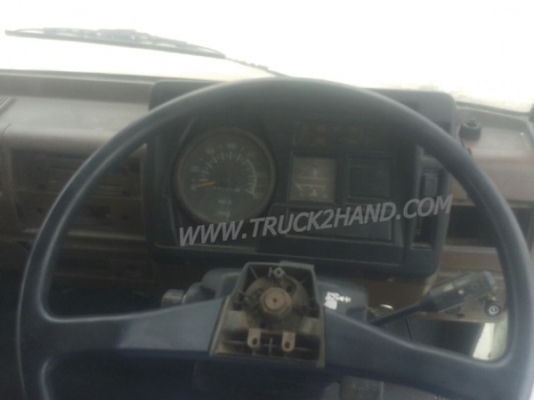 รถบรรทุก 6 ล้อ HINO พื้นเรียบ รุ่นFB กระบะยาว 5 เมตร