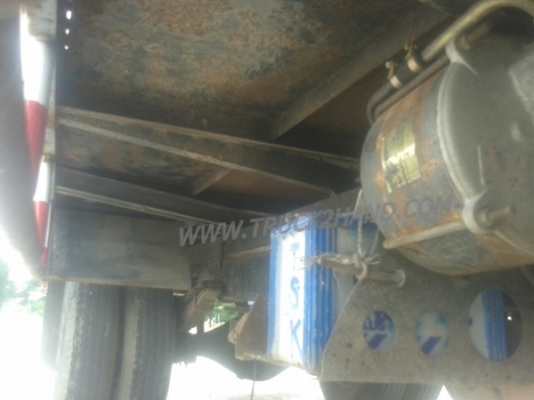 รถบรรทุก 6 ล้อ HINO พื้นเรียบ รุ่นFB กระบะยาว 5 เมตร