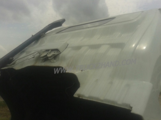 รถบรรทุก 6 ล้อ HINO พื้นเรียบ รุ่นFB กระบะยาว 5 เมตร