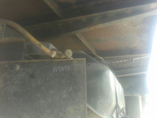 รถบรรทุก 6 ล้อ HINO พื้นเรียบ รุ่นFB กระบะยาว 5 เมตร