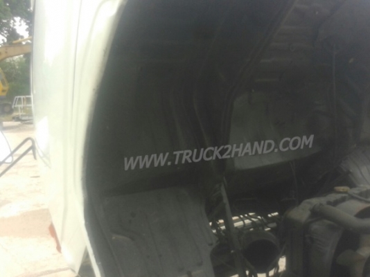 รถบรรทุก 6 ล้อ HINO พื้นเรียบ รุ่นFB กระบะยาว 5 เมตร