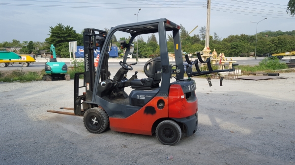 ขายรถยก1.5รถนอก2ระบบเอกสารพร้อมรุ่น8ล่าสุดงาสไสด์