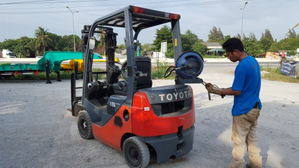 ขายรถยก1.5รถนอก2ระบบเอกสารพร้อมรุ่น8ล่าสุดงาสไสด์