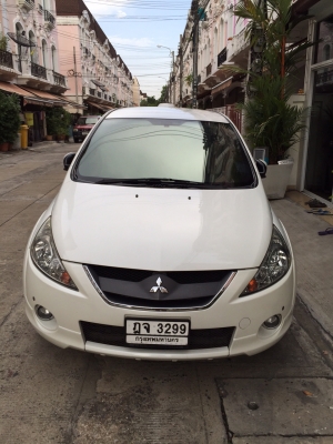 MITSUBISHI SPACE WAGON 2.4 Limited (2009) MITSUBISHI SPACE WAGON 2.4 Limited (2009)