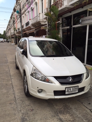 MITSUBISHI SPACE WAGON 2.4 Limited (2009)
