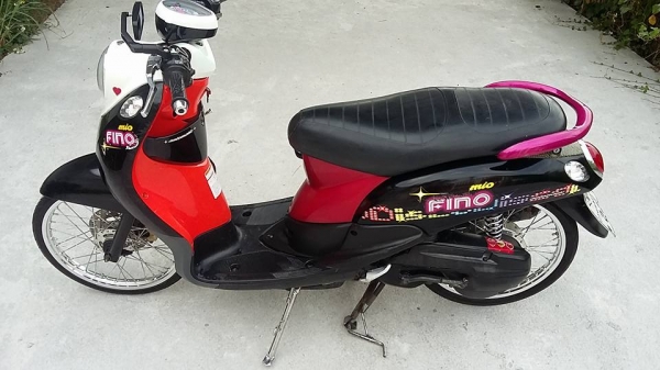 ขาย Yamaha fino ชุดสีเดิมไม่มีแตก เฟืองทัายไม่มีหอน แรงๆเลย ครับ ภาษีไม่ขาดต่อ มีเล่ม เอกสารพร้อมชุดโอนครบ อยุ่ที่ดอนเมือง กรุงเทพ ราคา 14500 เบอ 0891123302 สวยๆงามๆมาดูรถนัดก่อนนะครับ