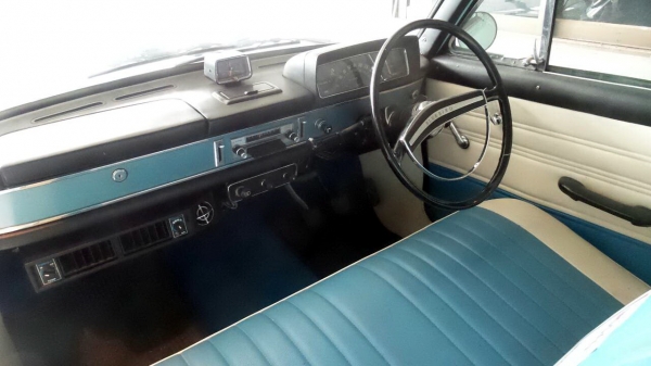 DATSUN BLUEBIRD 411 ตัวโชว์ ครบสมบูรณ์