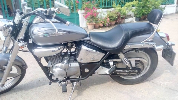 ของดีีราคาไม่แพง HONDA PHANTOM 200