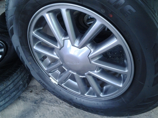 ล้อแม็กออนิว isusu ขอบ16 พร้อมยาง