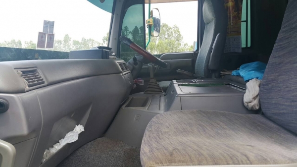 ขายรถพ่วง 24 ล้อ แม่-ลูก กระบะเหล็กคอกเกษตรดั้ม HINO PROFIA P11C-325 แรง 7 เกียร์ ช่วงล้าง ZM-10 น๊อด ราคาแค่่.1600000 ต่อรอง สนใจรีบโทรด่วน