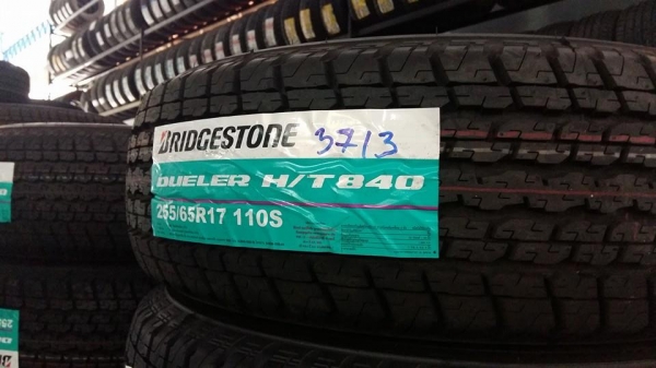 ขายยางใหม่ BRIDGESTONE DUELER H/T840 255/65-17 เส้น 4500