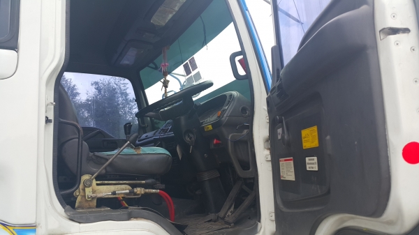 ขายรถพ่วง 22 ล้อ แม่-ลูก กระบะเนียมคอกเกษตรดั้ม ISUZU 320 ปี.มิ.ย.49 รถสวย ราคาย้อมๆ 2200000 ต่อรอง จัดไฟแนนซ์ได้ สนใจโทรด่วน