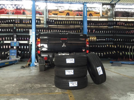 ขายยางใหม่ TOYO OPUT 245/70-16 เส้นละ 4250