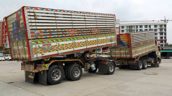 ขายดาวน์รถพ่วง 22 ล้อ แม่-ลูก กระบะเนียมคอกเกษตรดั้ม ISUZU 360 ปี.56 ปรายปี ขายดาวน์ 800000 สนใจรีบจองด่วน