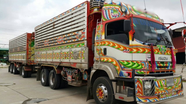 ขายดาวน์รถพ่วง 22 ล้อ แม่-ลูก กระบะเนียมคอกเกษตรดั้ม ISUZU 360 ปี.56 ปรายปี ขายดาวน์ 800000 สนใจรีบจองด่วน