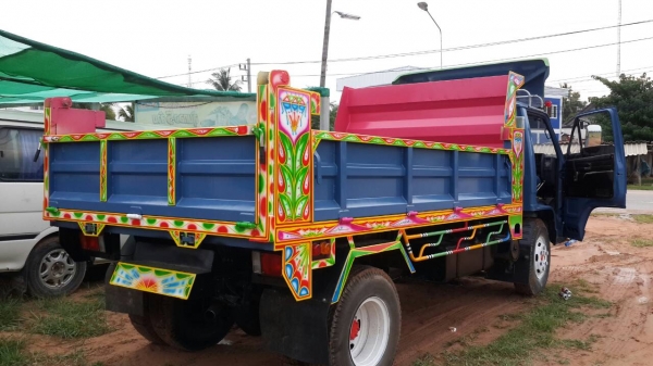 ขายด่วนหกล้อดั้มISUZU NPR115สั่งลุยปี40สภาพพร้อมใช้โทร0843923995 ขายด่วนหกล้อดั้มISUZU NPR115สั่งลุยปี40สภาพพร้อมใช้โทร0843923995