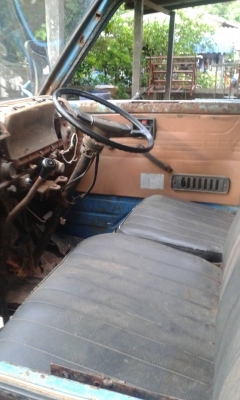 หกล้อ อีซูซุ TL74 ช่วงสั้น 3.20ม สภาพพร้อมใช้งาน ทะเบียนชุดโอนครบ ราคา 87,000บ ครับ