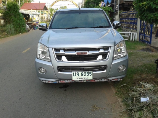 ขาย ISUZU DMAX SLX 2.5 ปี 2010/2553 รถออกห้างมือเดียว เครื่องเสียงชุดใหญ่ เครื่องดีไม่เคยแกะ คัสซีสวย ทะเบียนพร้อมโอน