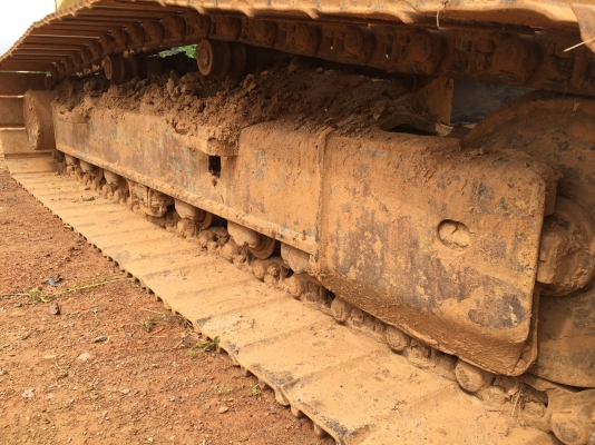 รถขุดPC200-7....จ่ายก่อน 1000000. ผ่อนต่อ 50700x15=760500.