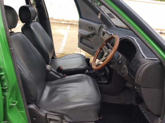 ขายรถ นิสสัน เซนทร้า B13 ปี93 เครื่อง 1.6 เกียร์ธรรมดา ติดแก๊สLPG กระจกไฟฟ้า ภายในเบาะหนังสวยไม่มีขาด แอร์เย็น ตัวถังสีเต็มเงามีริ้วรอยบ้างไม่มีผุ แม็กเดิมขอบ14" ท่อซิ่ง เครื่องแน่นๆ ช่วงล่างดี รถขับดี พร้อมใช้งานได้เลยครับ ภาษีปี59 ขายถูกครับ