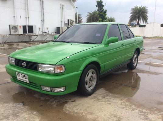 ขายรถ นิสสัน เซนทร้า B13 ปี93 เครื่อง 1.6 เกียร์ธรรมดา ติดแก๊สLPG กระจกไฟฟ้า ภายในเบาะหนังสวยไม่มีขาด แอร์เย็น ตัวถังสีเต็มเงามีริ้วรอยบ้างไม่มีผุ แม็กเดิมขอบ14" ท่อซิ่ง เครื่องแน่นๆ ช่วงล่างดี รถขับดี พร้อมใช้งานได้เลยครับ ภาษีปี59 ขายถูกครับ