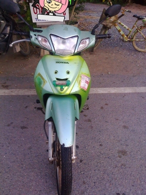 ขายเวฟ 125 มีทะเบียนพร้อมชุดโอน ภาษีไม่ขาดต่อ