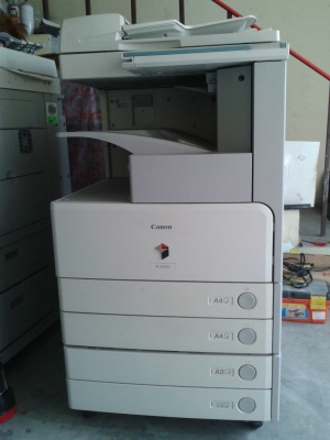 เครื่องถ่ายเอกสารพร้อมใช้ มีประกันสามเดือน