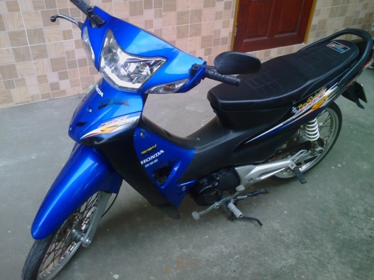 ขาย wave100s สถาพดี ระบบไฟใช้ได้ครบ  เครื่องสมบูรณ์มาก เจ้าของใช้เองครับ